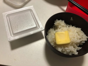 納豆とバターとご飯