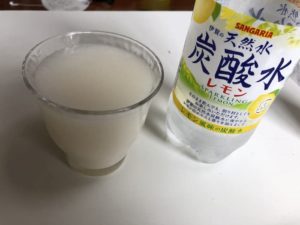 甘酒レモンソーダ